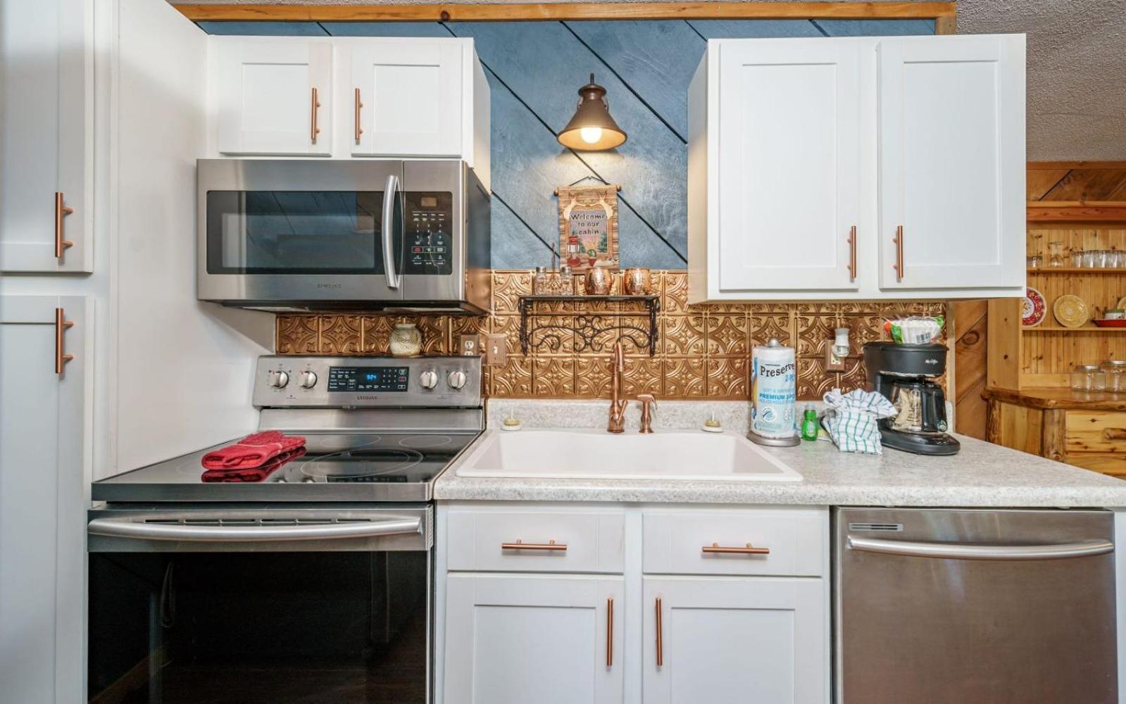 Wooded Bliss Hot Tub Single Level Cabin With No Steps Rocking Chairs And Wooded Views Pigeon Forge Luaran gambar